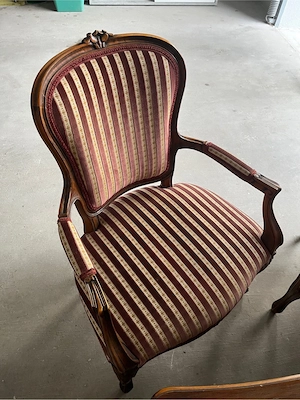 alte sitzgarniture  Bild 2