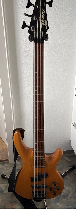 E Bass chevi  Bild 2