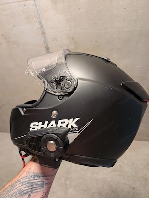 Shark Helm mit Sena 30k und Sonnenvisier Bild 3
