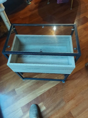 Beistelltisch aus Glas  Metall Bild 2