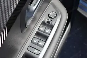 Peugeot 208 Bild 10
