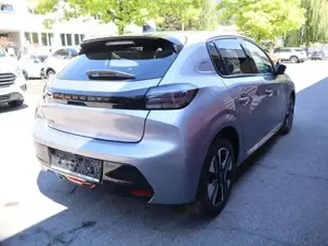 Peugeot 208 Bild 7