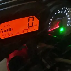 motorrad YAHAMA FZ1-SA Bild 3