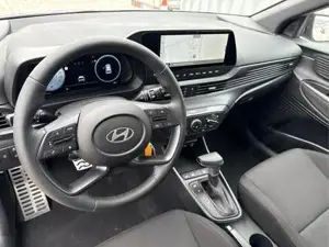 Hyundai BAYON GO PLUS! 1.0 T-GDI 66 kW (90 PS) DCT7 -PDC-Kame... Bild 7