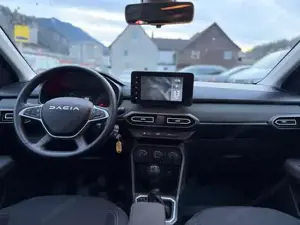 Dacia Sandero Bild 7
