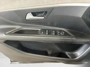 Peugeot 3008 Bild 12