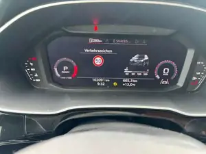 Audi Q3 Bild 8