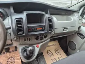 Opel Vivaro Bild 20