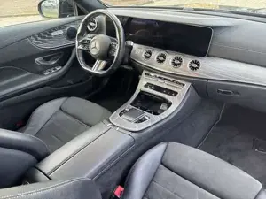 Mercedes-Benz E 200 Bild 3