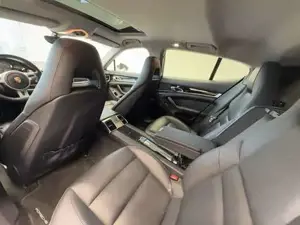 Porsche Panamera Bild 16