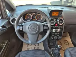 Opel Corsa Bild 14