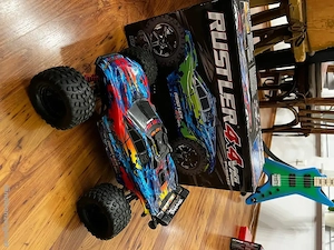 Traxxas Rustler 4x4 vxl 