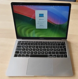 Mac Book Air 13", 8 GB Arbeitsspeicher, 256GB SSD Festplatte Bild 3