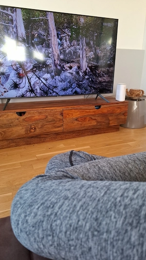 Vollholzfernsehkasterl dunkelbraun sehr schönes holzverkauf um 240 euro  Bild 4