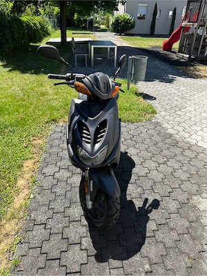 Moped Roller  Bild 4