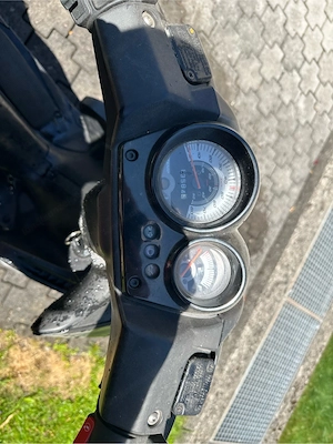 Moped Roller  Bild 2