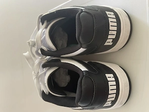 Puma Sneakers, Gr. 39, schwarz-weiß, kaum getragen Bild 3