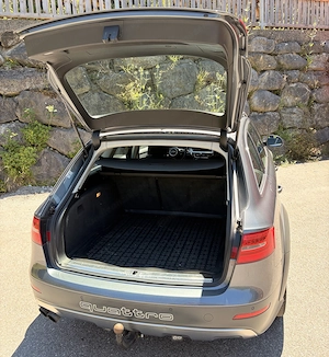 Audi A4 B8 allroad quattro facelift  Bild 6