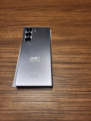 Samsung Galaxy Z Fold 6 (512 GB, Silber) wie neu Bild 2