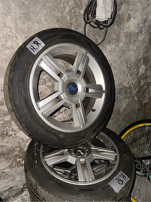 4 originale Alufelgen mit Sommerreifen zu verkaufen. Felgengröße: 16 Zoll Bild 5