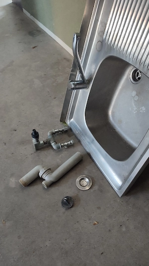 Gratis: Waschbecken zu verschenken  Bild 2