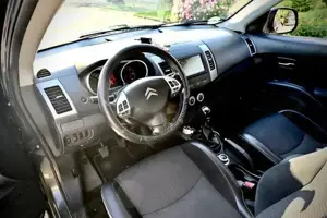 (Reserviert) Citroen C-Crosser 2,2 HDi Bild 4