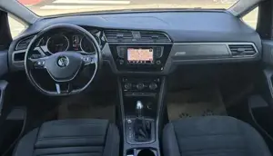 VW Touran Bild 19