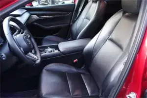Mazda 3 Bild 8