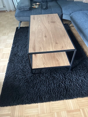 Couchtisch Bild 2