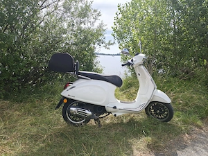 Vespa Sprint 50 4T   weiß, sehr gepflegt, unfallfrei (5.300 km vorgeführt bis 08 27) Bild 3
