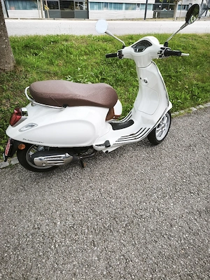 Vespa Primavera 50 Nur 1950 Km Bild 4