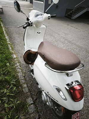 Vespa Primavera 50 Nur 1950 Km Bild 2
