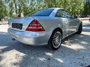 Verkaufe Mercedes Benz SLK200 Kompressor Bild 3