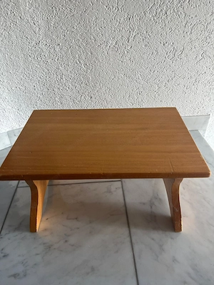 Schemel aus Holz