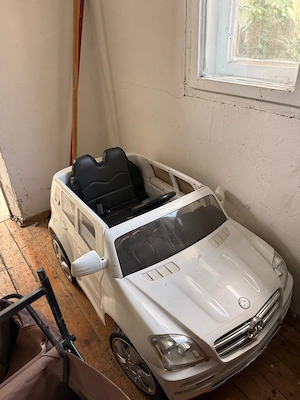 Elektro Auto Kinder Bild 2