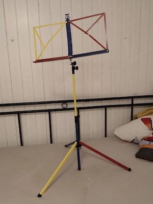 Kunterbunter, klappbarer Notenständer Bild 5