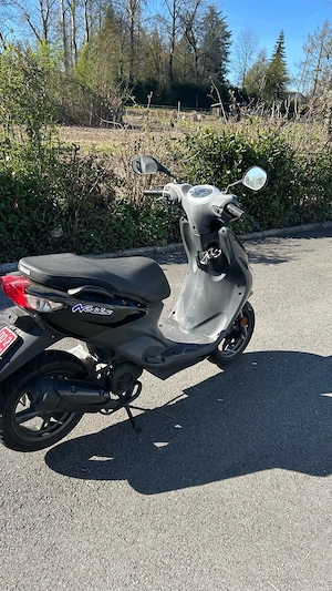 Yamaha Neos 50ccm 2-Takt Bild 2