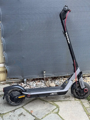 Segway-Ninebot zu verkaufen Bild 2