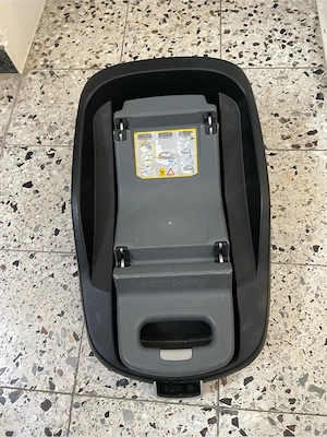 Maxi Cosi Pearl Kindersitz inkl. Isofix Station Bild 3