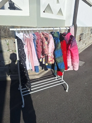 Flohmarkt  Bild 2