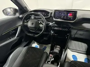 Peugeot 2008 Bild 8