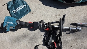 Makita Akku Heckenschere mit Rasentrimmer Bild 4