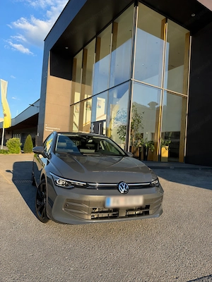 Volkswagen Golf 1,5 eTSI ACT mHev Rabbit DSG Bild 2