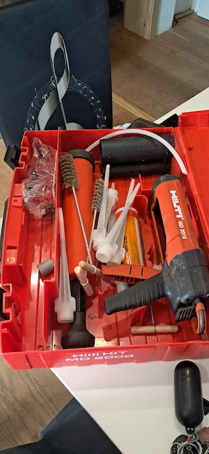 Hilti Auspressgerät Bild 3