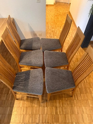 Esstisch & Stühle zu verkaufen Bild 4