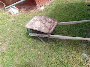alte Schubkarre 1940 1950 GRATIS 
