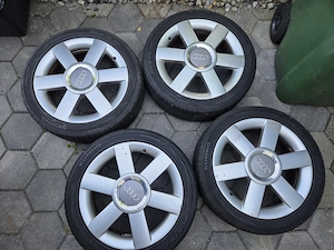 Audi Felgen 6J x 16H2 ET35 LK 5 x 100 Bild 5