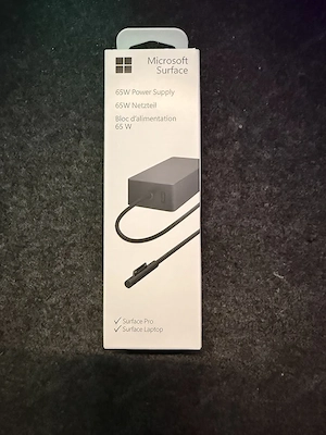 Microsoft Surface 65W Netzteil | für Surface Pro   Laptop | NEU & OVP (versiegelt)