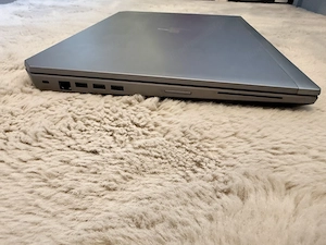 HP ZBook 17 G6 | 17.3" FHD | i7-9850H | 64GB RAM | RTX 3000 | Neuer Akku | Top Bild 5