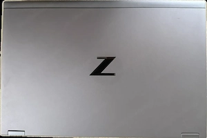HP ZBook Fury 15 G7 | 15.6" | i9-10885H | 64GB RAM | RTX 3000 | 1TB SSD | Top Bild 2
